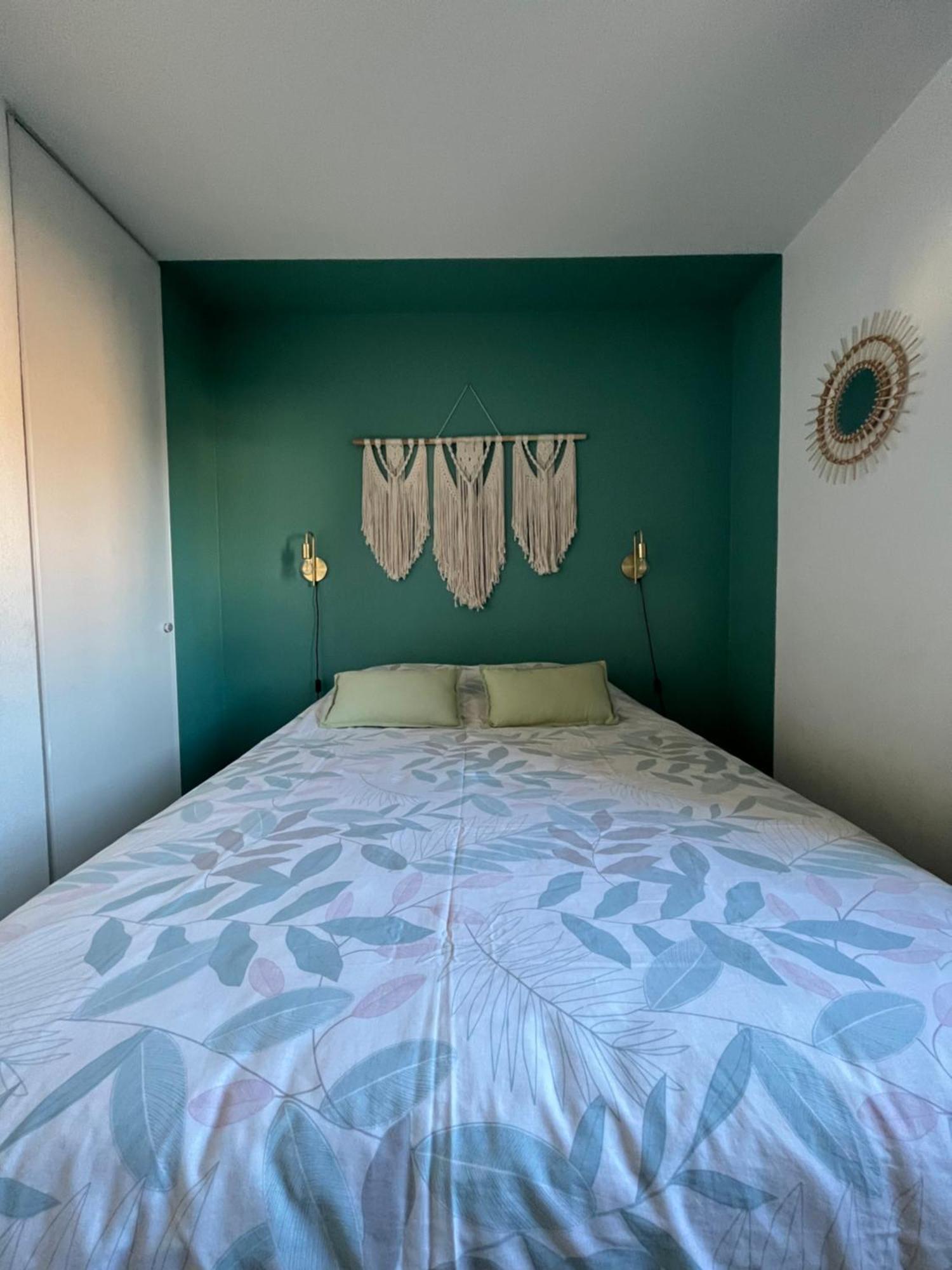 Joli T2/ Tram/ Clim/ Parking/ Wifi/ Piscine Appartement Montpellier Buitenkant foto